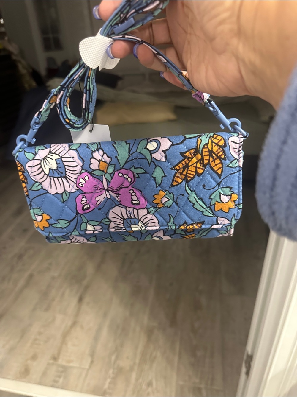 Brand NEW Quilted Floral Crossbody Bag in Blue